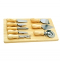 CONJUNTO DE COZINHA EM MADEIRA COM 8 PE�AS