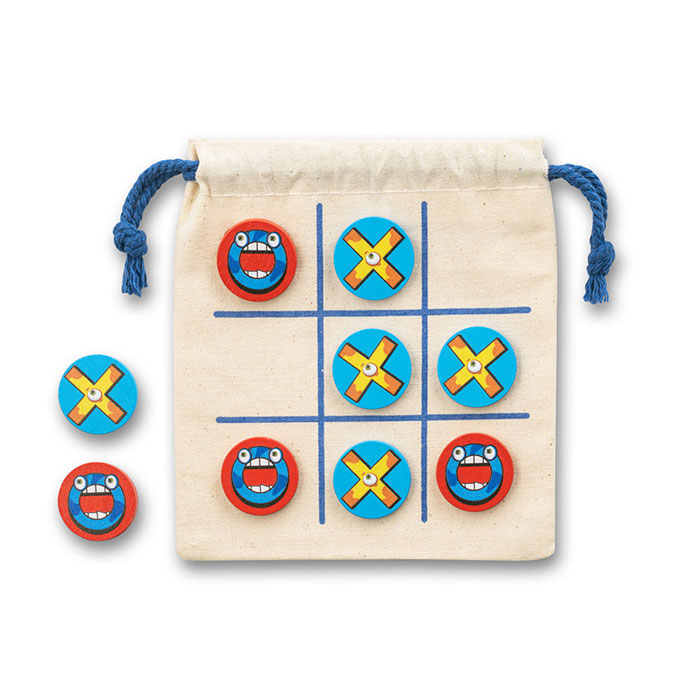 CROSSES. CLASSIC 10-PIECE PLYWOOD TIC TAC TOE GAME